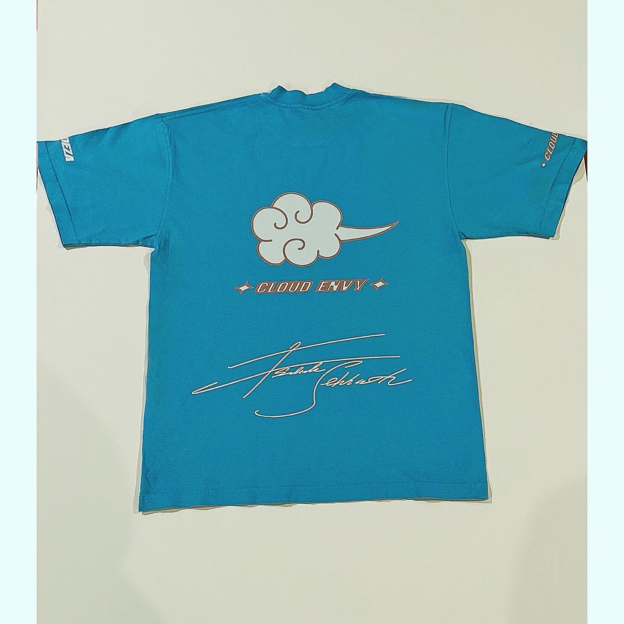 Cloud envy Tee